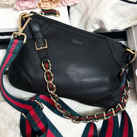 Authentic Gucci Vintage Chained Web Baguette / Handbag - Picture 1 of 14